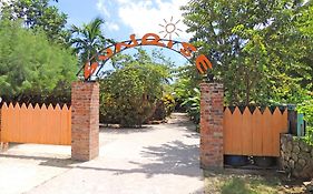 Sunrise Club Hotel